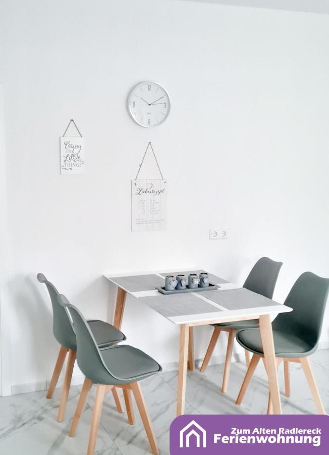 Ferienwohnung Zum Alten Radlereck Lauchhammer Bagian luar foto